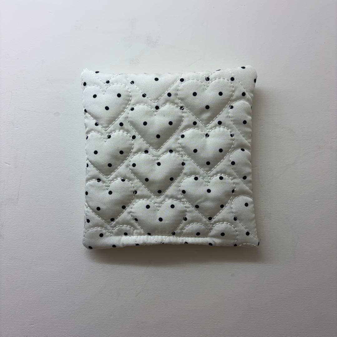 【再入荷】バインダーカバー　ハートドット　A6 ティーコースター付　韓国　貯金