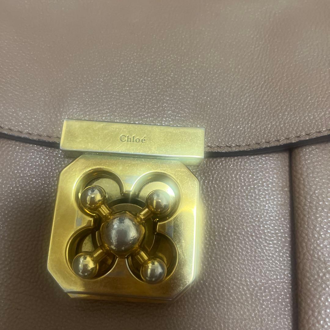 Chloé ベージュ ショルダーバッグ エルシー　クロエ