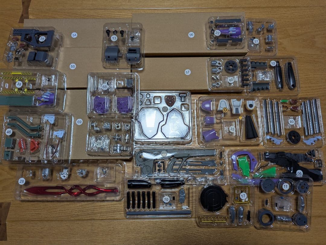 ディアゴスティーニ【週刊 エヴァンゲリオン初号機を作る】1号〜74号　未組立て