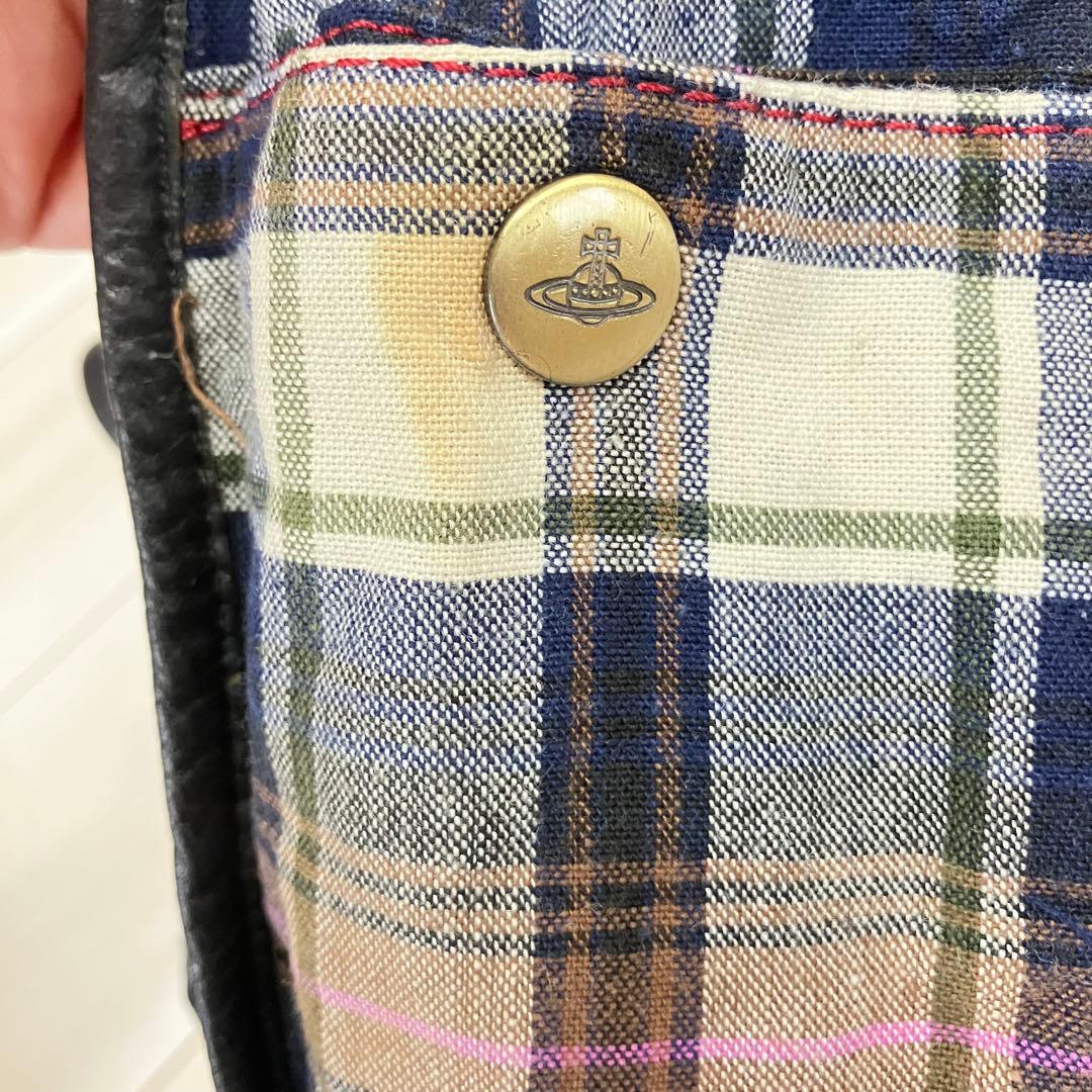 ヴィヴィアンウエストウッド　ショルダーバッグ　オーブ　チェック柄　クロスボディ