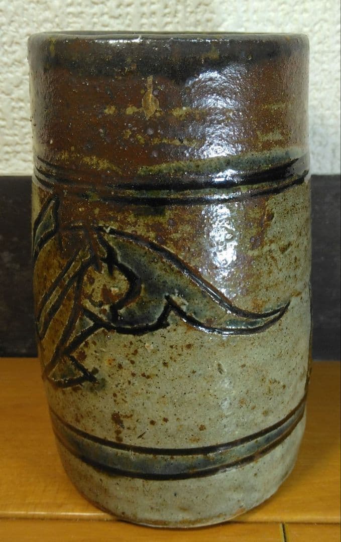 人間国宝 金城次郎 筆筒(魚2匹）栞 共箱 壺屋焼 壷屋焼 やちむん 美品