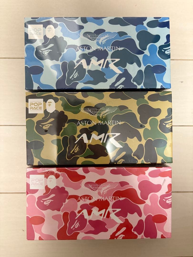 ミニカー BAPE Aston Martin GT3 Model