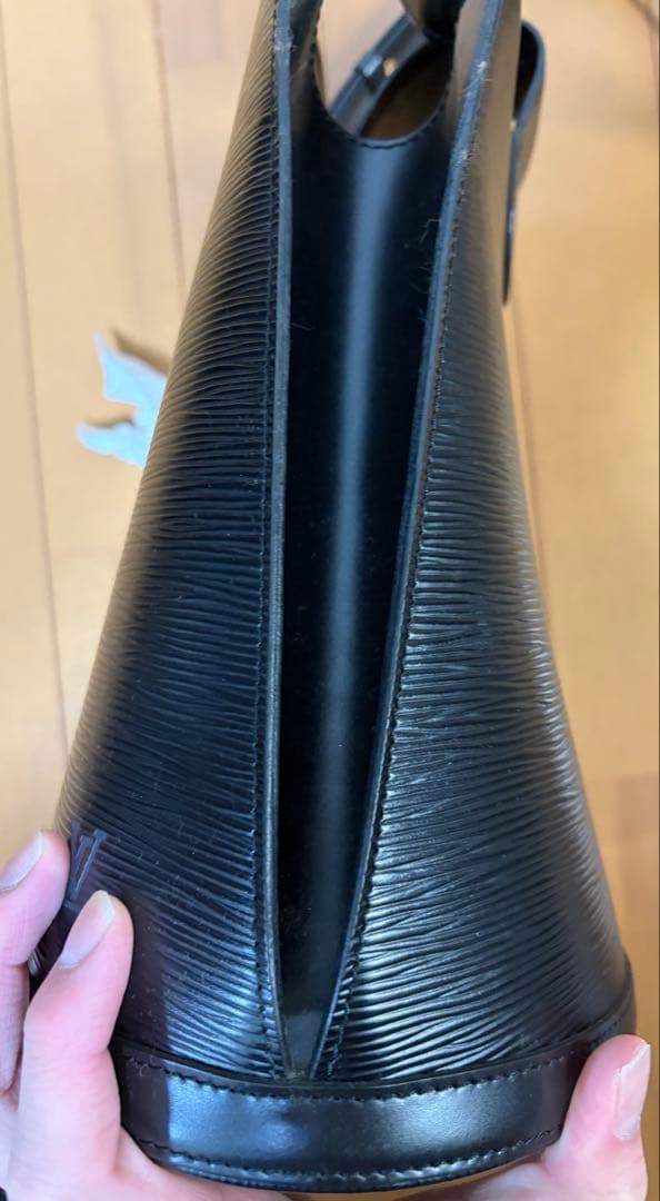 Louis Vuitton クリュニー エピ M52252 ショルダーバッグ