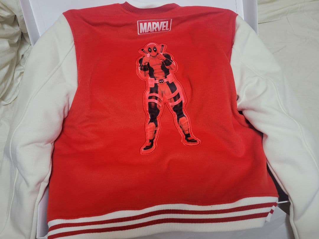 非売品　コカ・コーラ　　マーベルコラボ　XXL　スタジャン　デッドプール