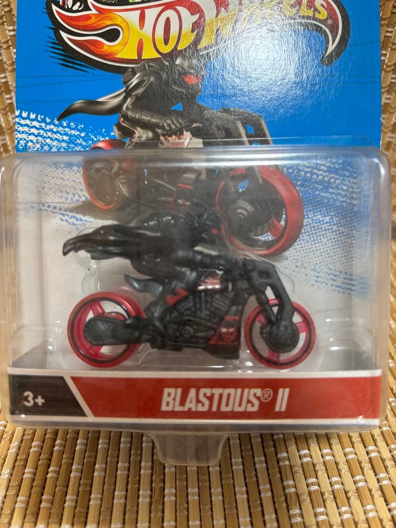レア品！ Hot Wheels BLASTOUS II ミニカー バイクシリーズ