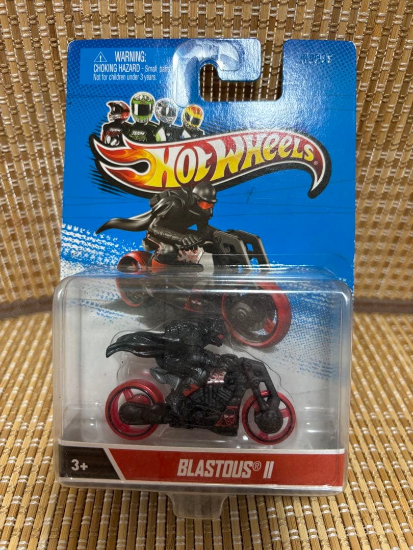 レア品！ Hot Wheels BLASTOUS II ミニカー バイクシリーズ
