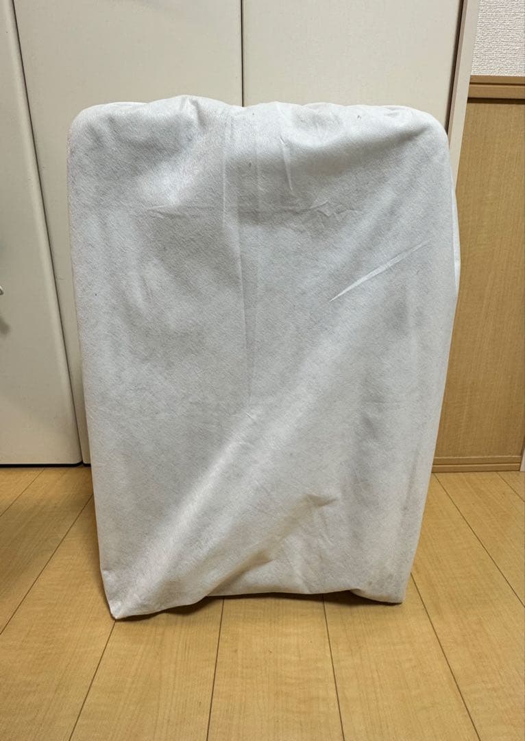 【未使用】非売品　メルセデスベンツ　キャリーケース　シルバー　65L