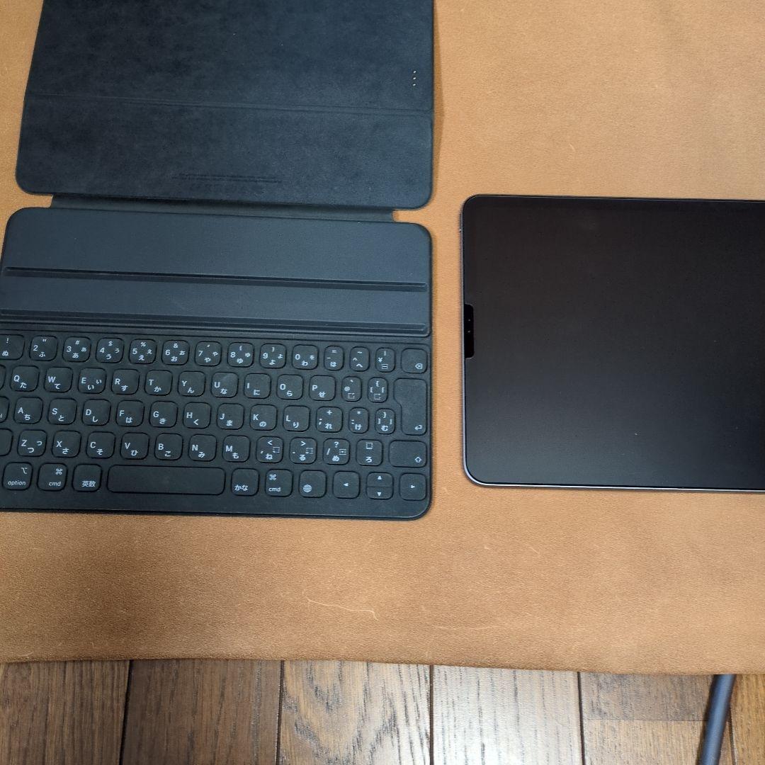 AppleiPad11第１世代 Wi-Fi64GB＋SmartKeyboard