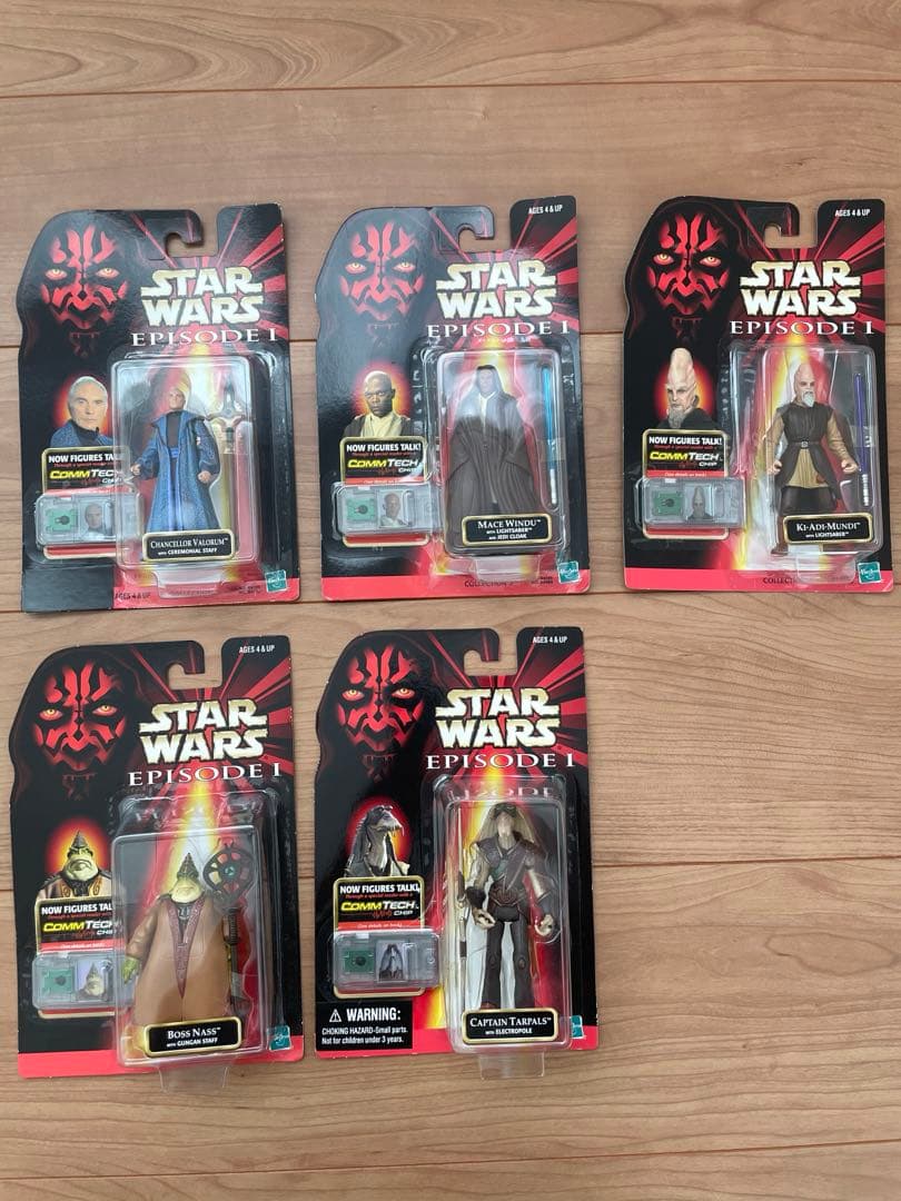 スターウォーズ　旧3部作+エピソード1 フィギュア　32個+コムテックリーダー