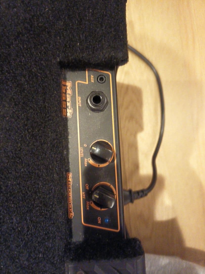 Markbass 801 ベースアンプ