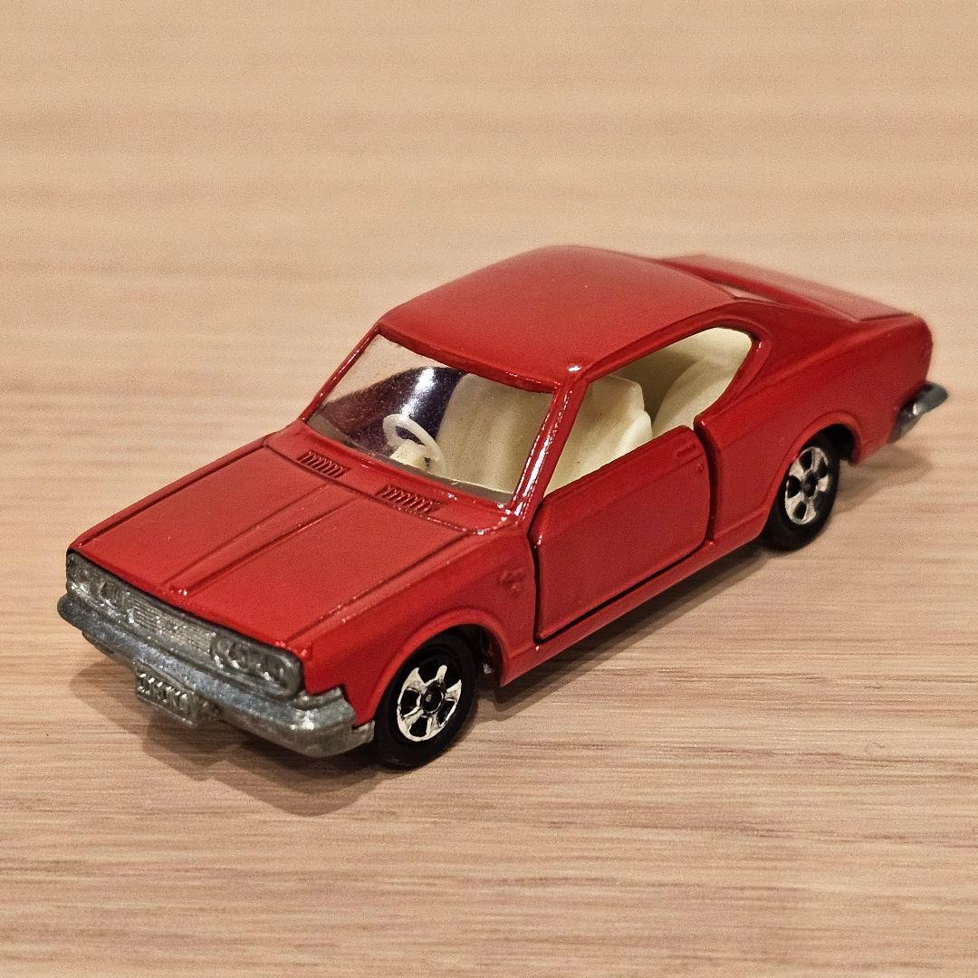 【トミカ】No.15 トヨタ ニューコロナ ハードトップ 1Aホイール 黒箱