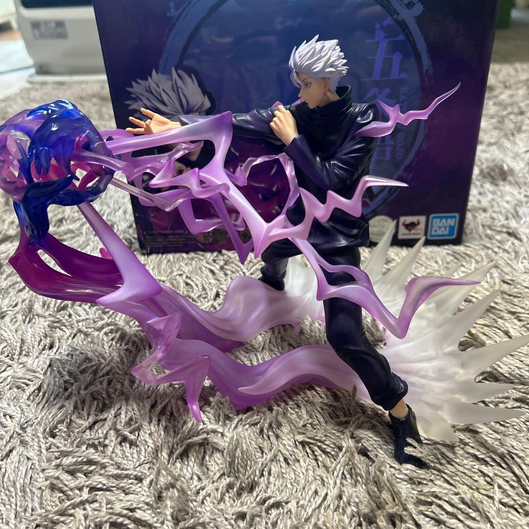 呪術廻戦 五条悟　フィギュア　中古品