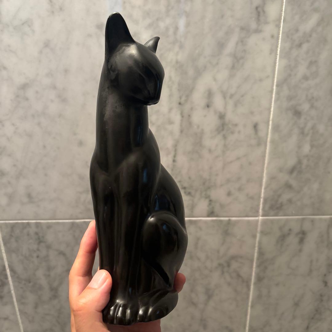 1970-80年代ビンテージ　スマートな体型でとても雰囲気があるアートな猫の陶器