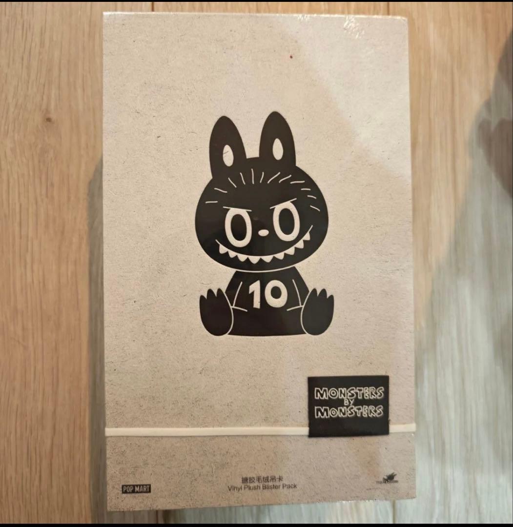 POPMART THE MONSTERS LABUBU 10周年記念展限定