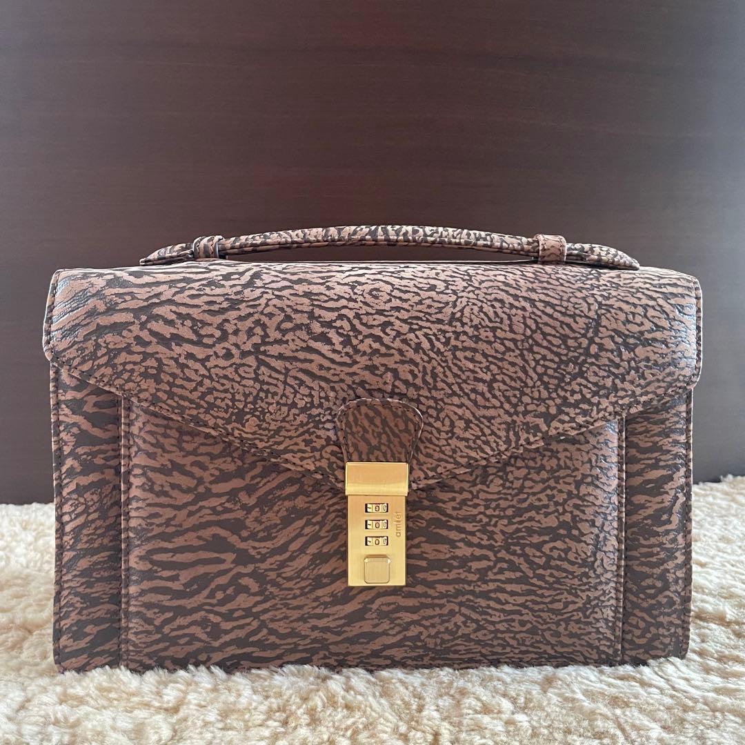 未使用級 【希少】KUDU革 セカンドバッグ amietアミエット製ダイヤル錠