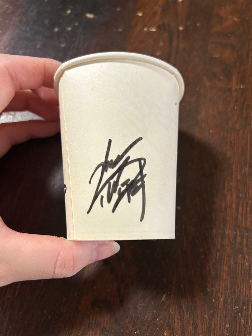 【本物☆レア】直筆サイン入りカップ アインシュタイン アキナ 和牛