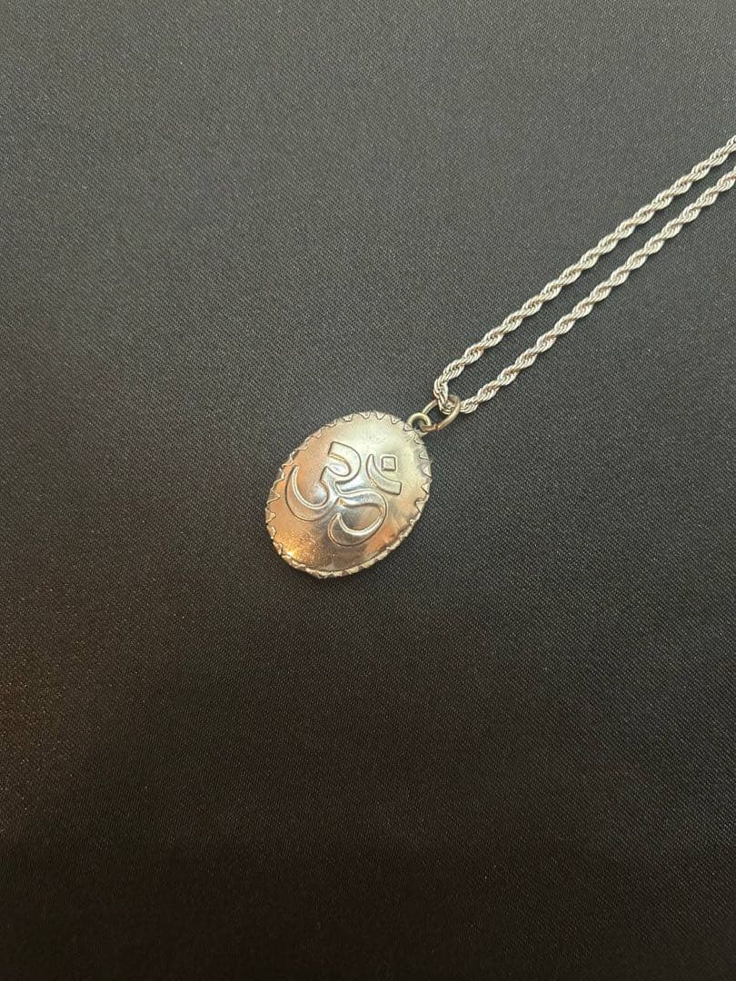 藤井風 イメージペンダント ネックレス 【オーム文字・シヴァ神・赤】