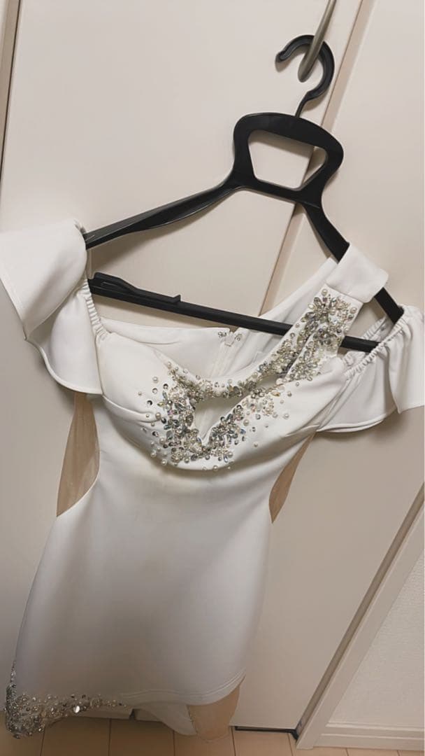 限定セール！AR ホワイトドレス