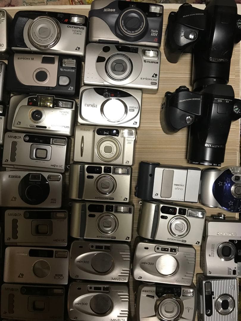 S*N様 フィルムカメラ まとめ50個オリンパス、富士フイルム、ニコン cano