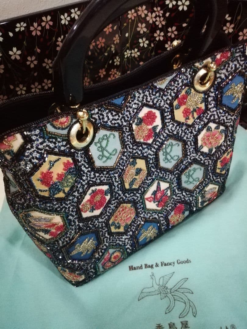 祇園老舗　香鳥屋　ビーズ刺繍バッグ