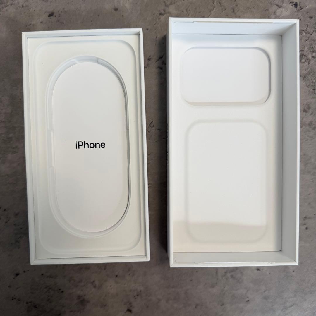 【iPhone13本体】256GB/ミッドナイトiPhone17Pro箱付き