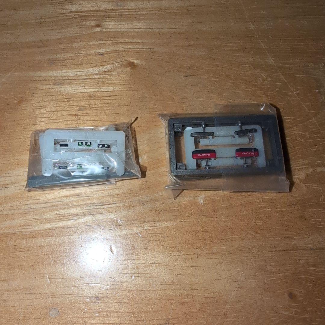 KATO 227系0番代「Red Wing」5両