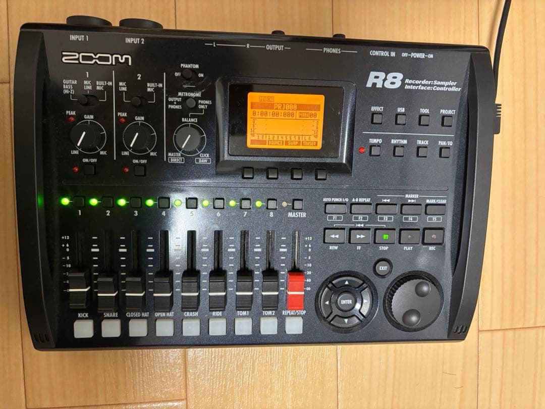 配信機器・PA機器・レコーディング機器 zoom r8 mtr