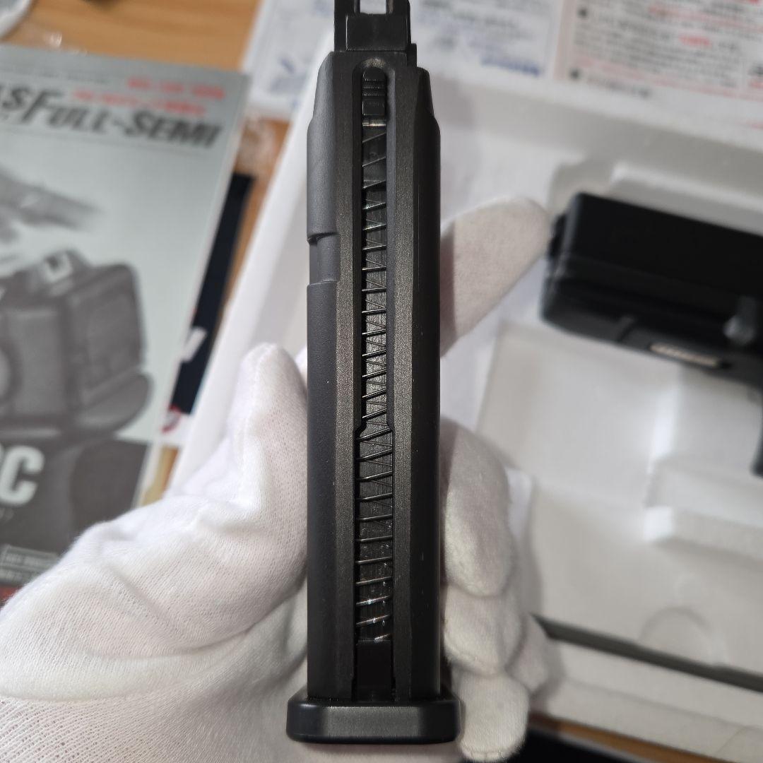 ​【美品】東京マルイ ガスブローバック GLOCK 18C グロック18C