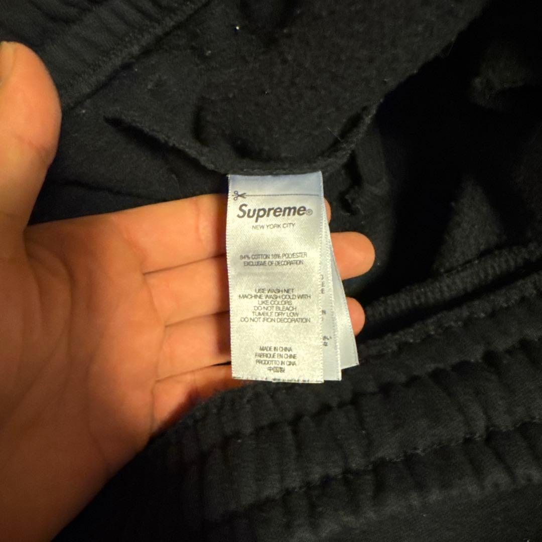 Supreme Contrast Cutout セットアップ 25ss