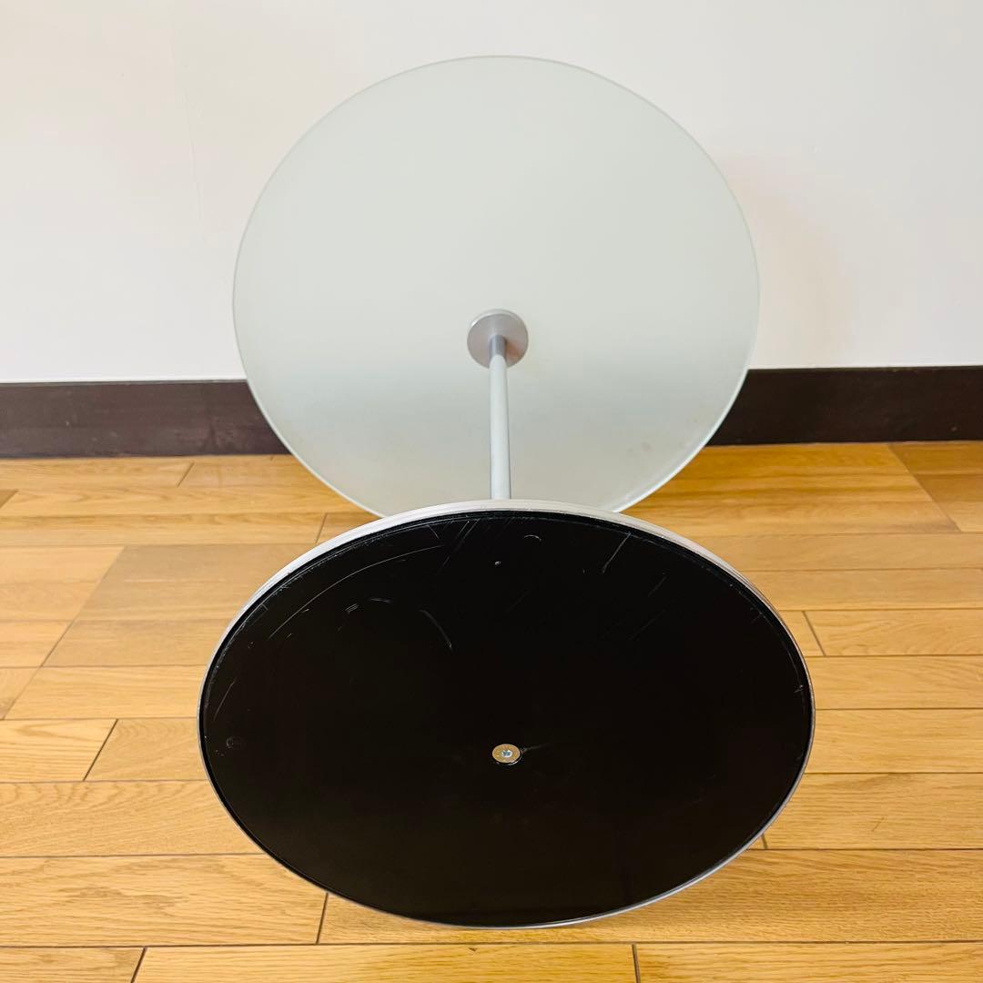 アンティーク　ガラス丸テーブル　チューリップ テーブル　送料込み