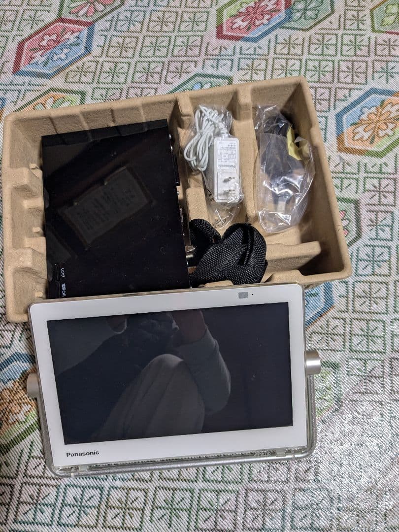 Panasonic防水 液晶テレビ 本体と付属品