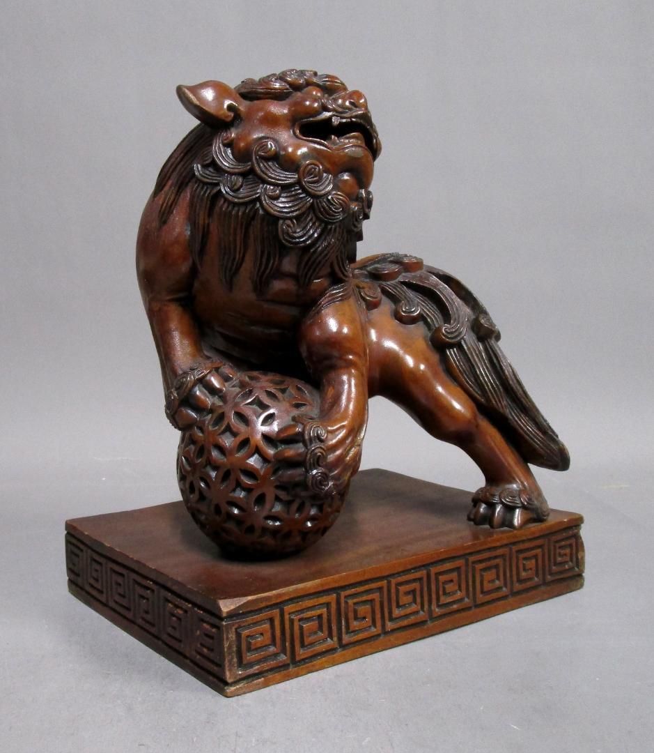 ビンテージ 木彫［玉持ち唐獅子］
