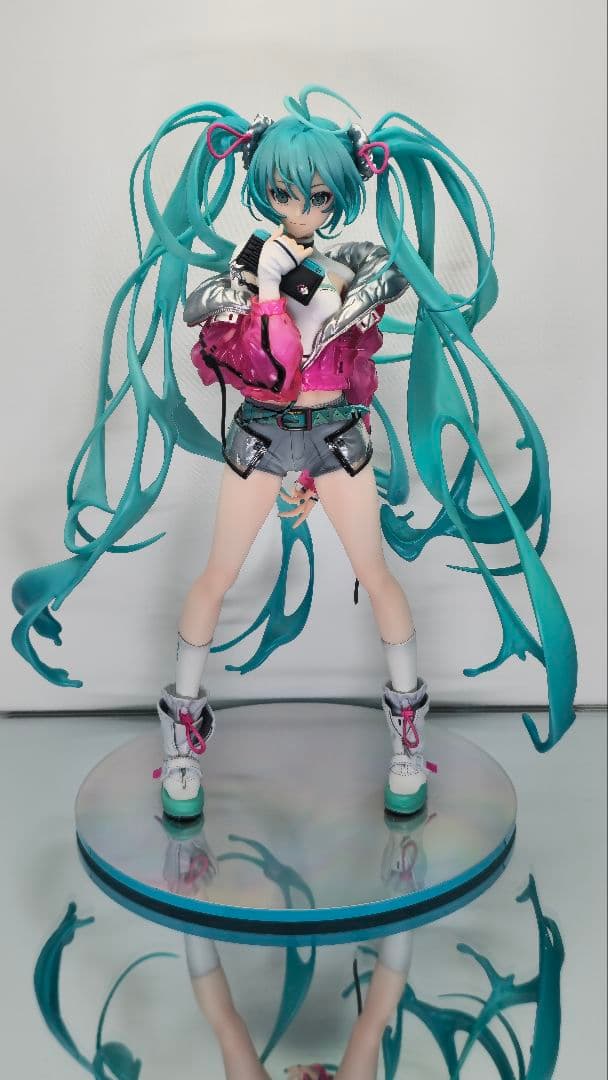 初音ミク　with SOLWA　フィギュア　米山舞　コラボ　VOCALOID