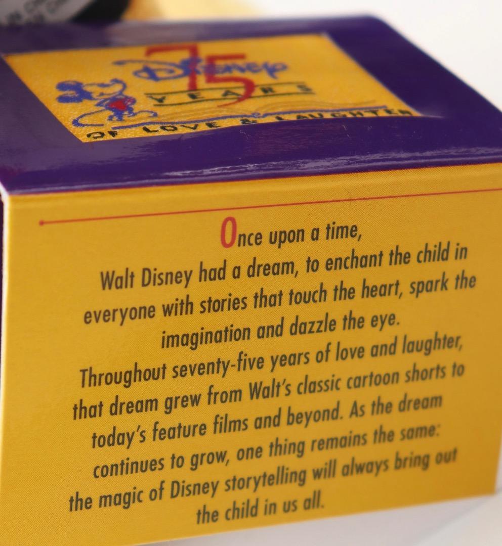 75周年ミッキーマウス ぬいぐるみ 約34cm レアアイテム