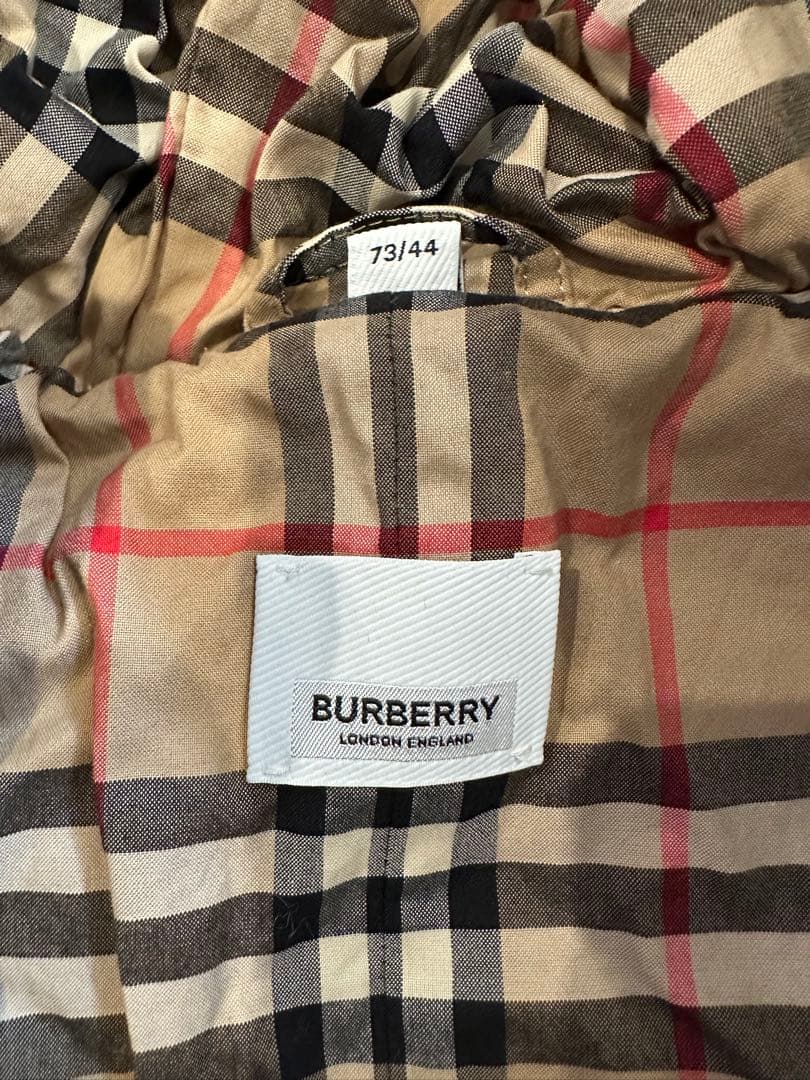 Burberry バーバリー　ジャンプスーツ　ダウン　ベビー　アウター　9m
