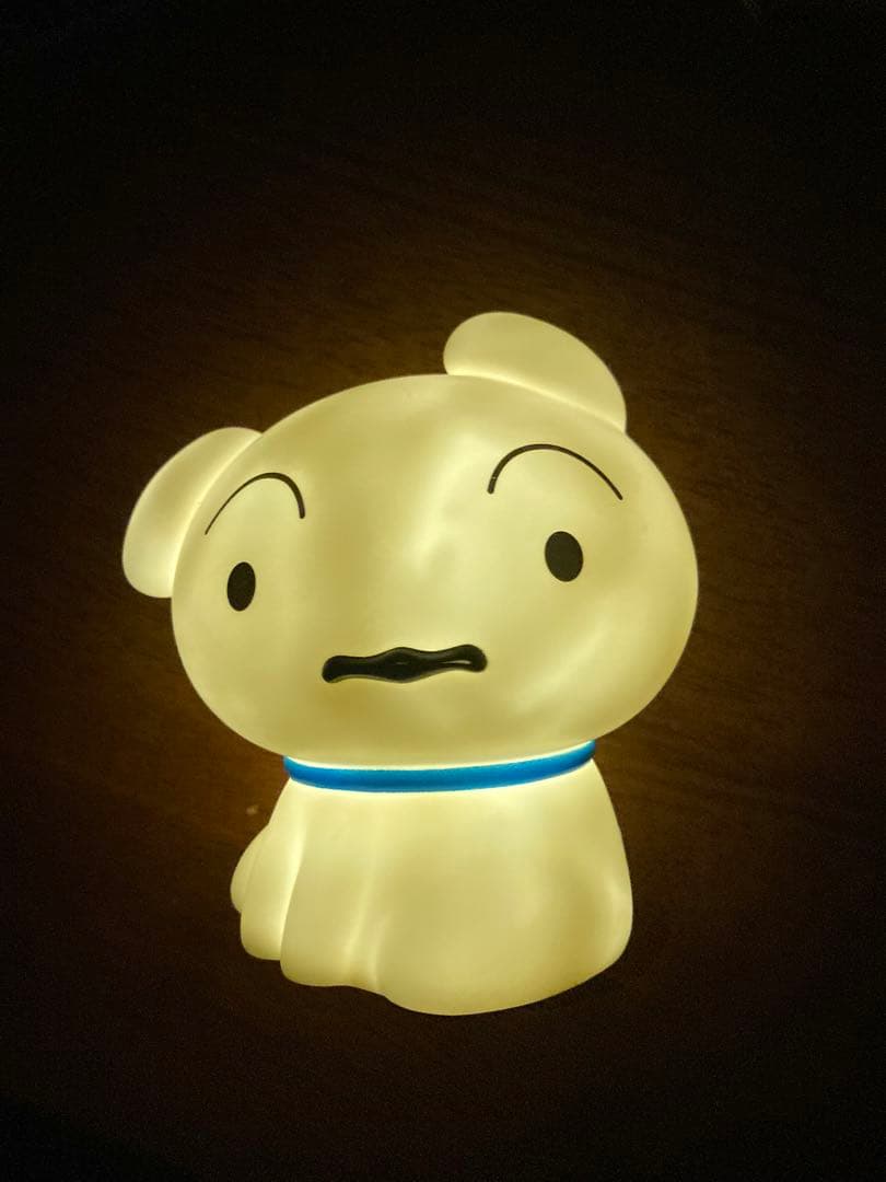 シロ　￼クレヨンしんちゃん　光るフィギュア ライト