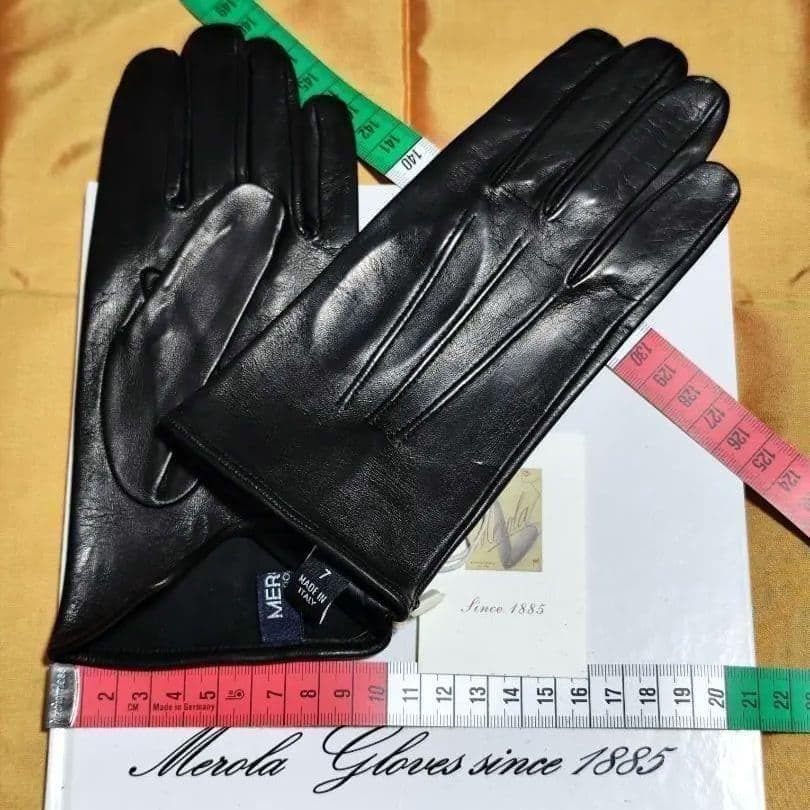 一部復活今季 メローラ ナッパ黒 ライニングなし グローブ 革手袋 MEROLA