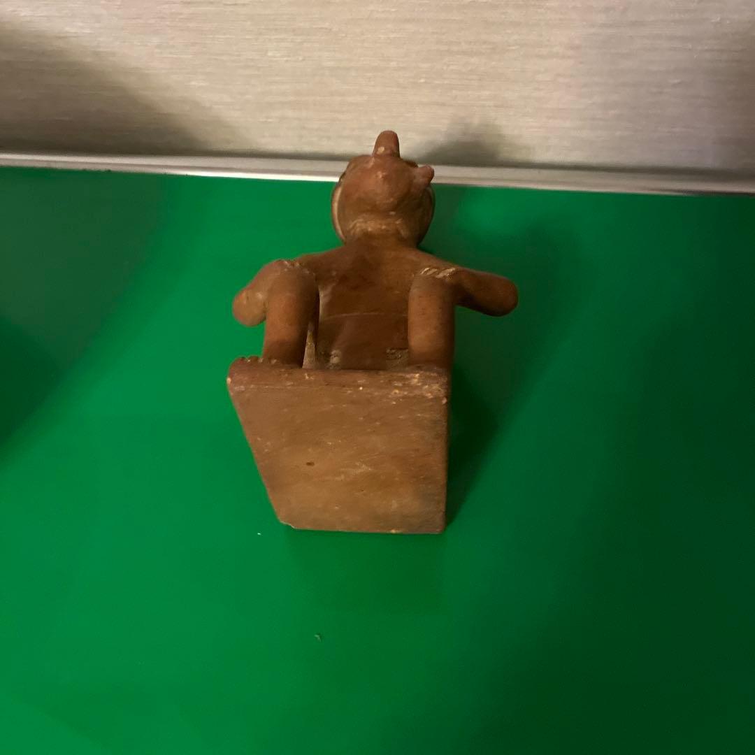 プレコロンブスの男性の彫刻の破片