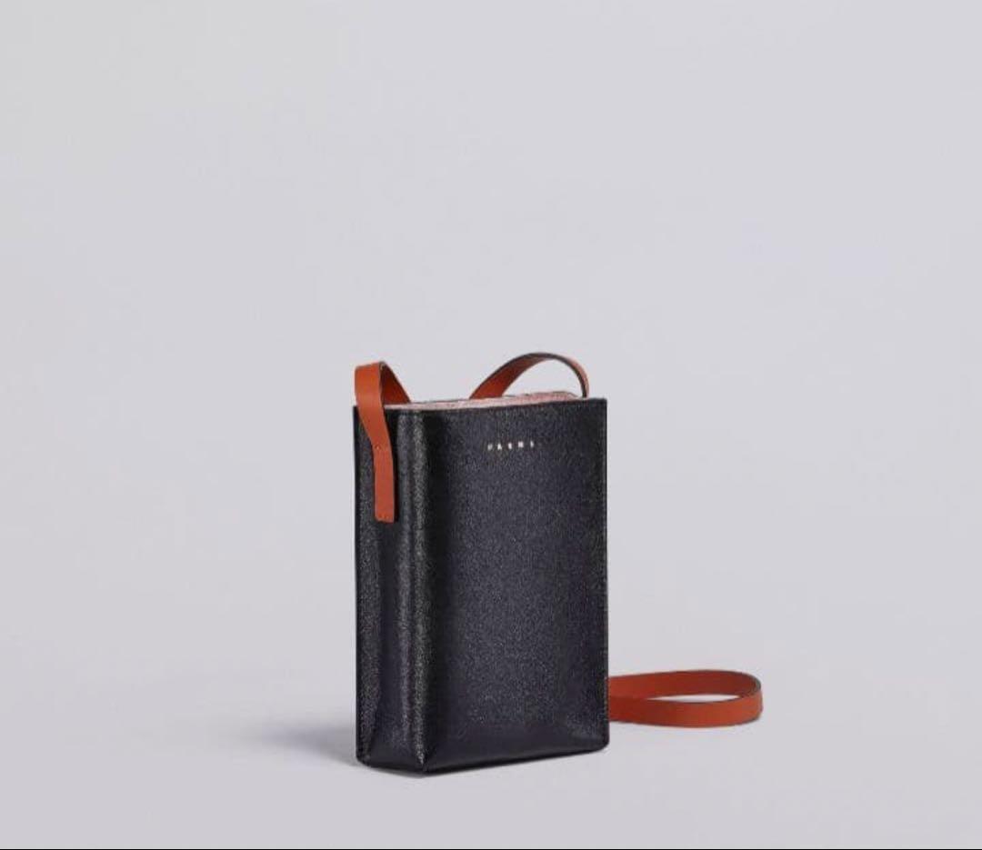 美品⭐︎マルニ MUSEO NANO SOFT レザー ショルダーバッグ ブラック