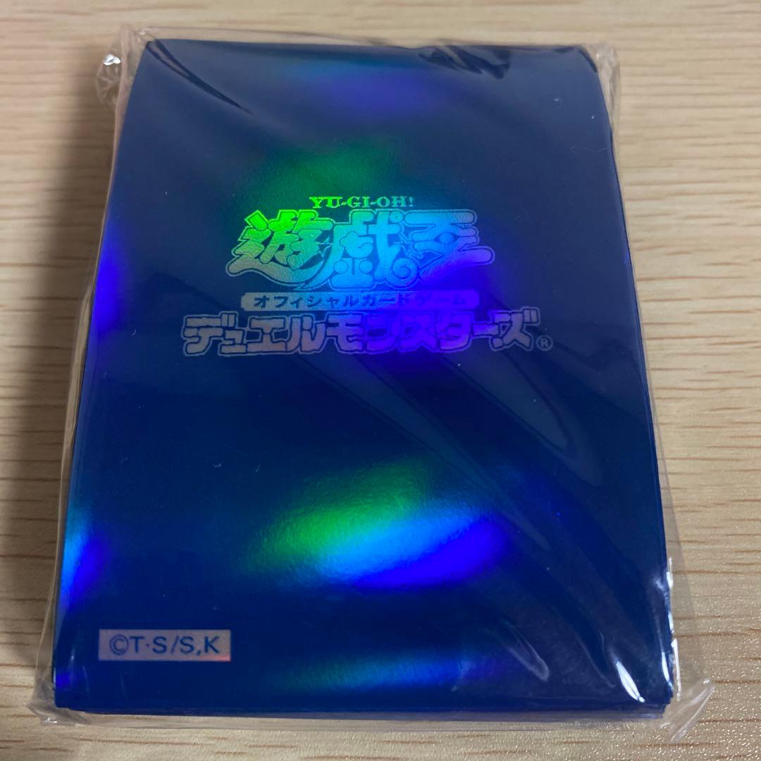 希少　初期ロゴ　スリーブ（青）　メタリックブルー　YUGIOH