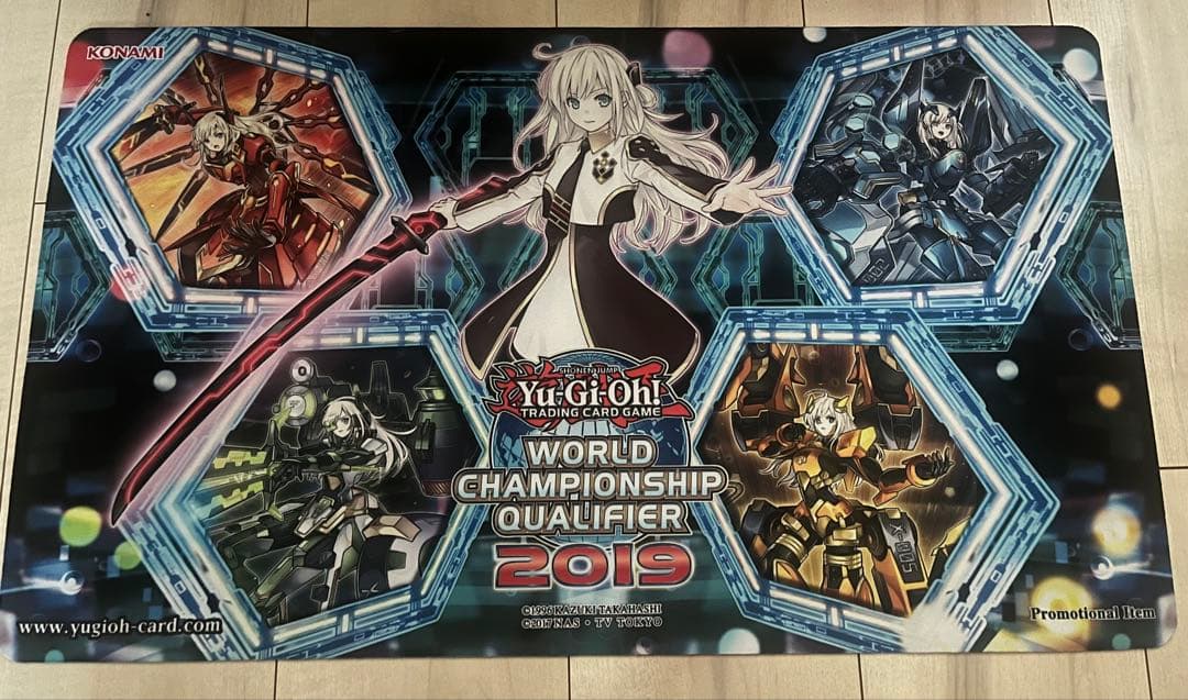 遊戯王　WCQ2019 プレイマット 閃刀姫