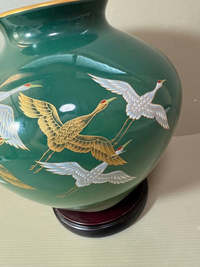 2792 香蘭社　金彩鶴文　花瓶　花台付　未使用