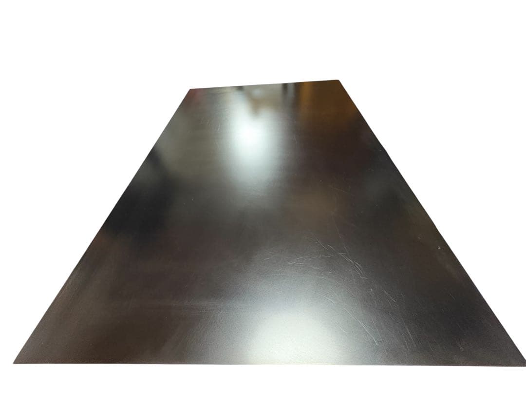 ピエールポラン　デスク