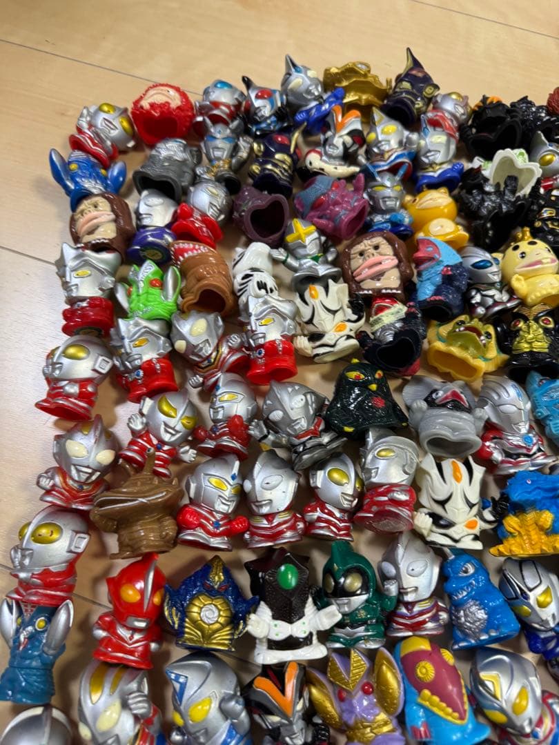 ウルトラマン　ウルトラ怪獣　指人形　フィギュア　等　まとめ売り　昭和　レトロ
