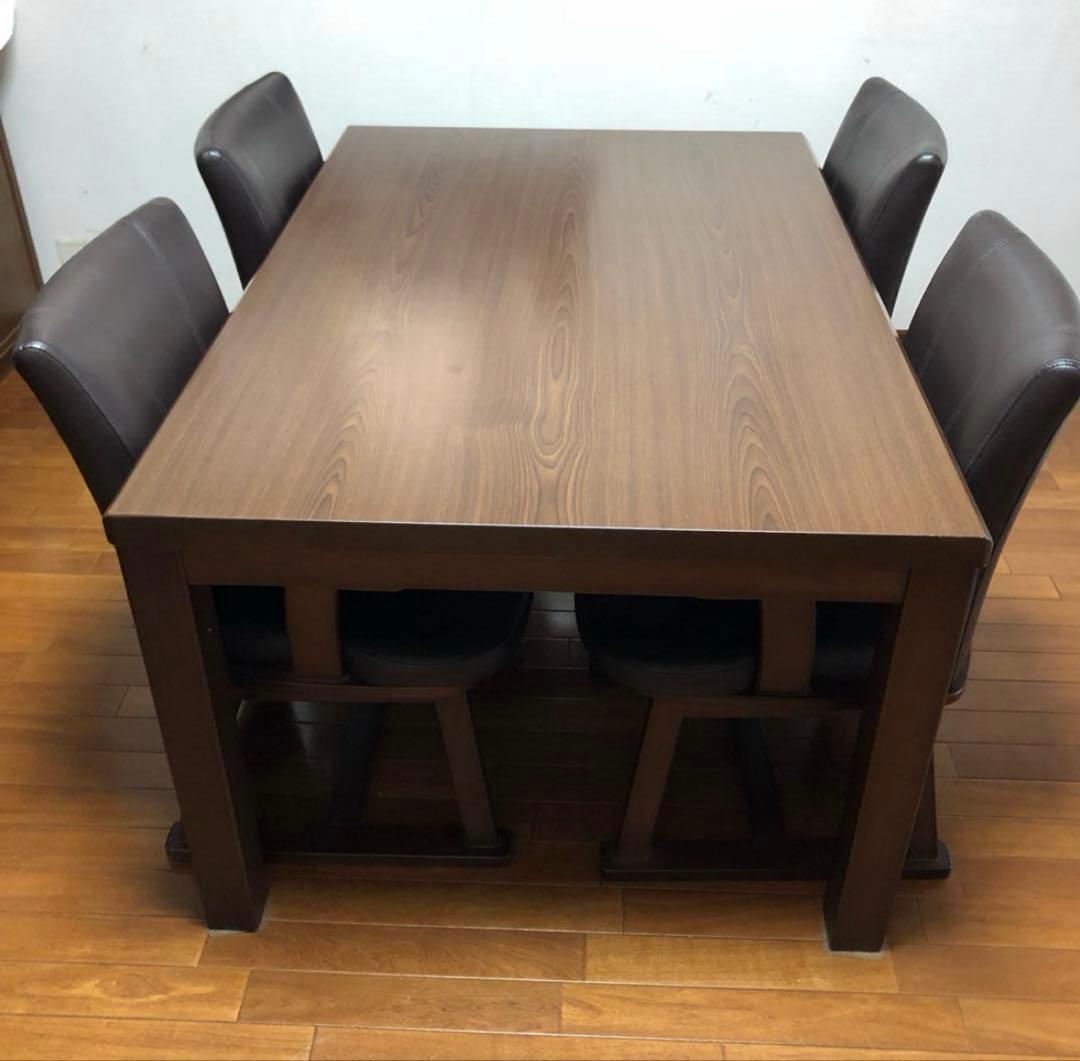 大幅値下げ!こたつ付きダイニングテーブル　回転椅子2セット