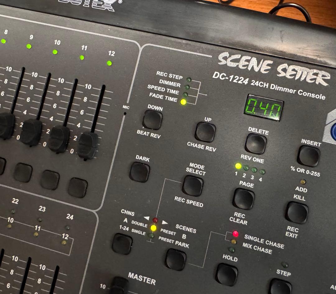 ADJ SCENESETTER DMX照明コントローラー 調光卓