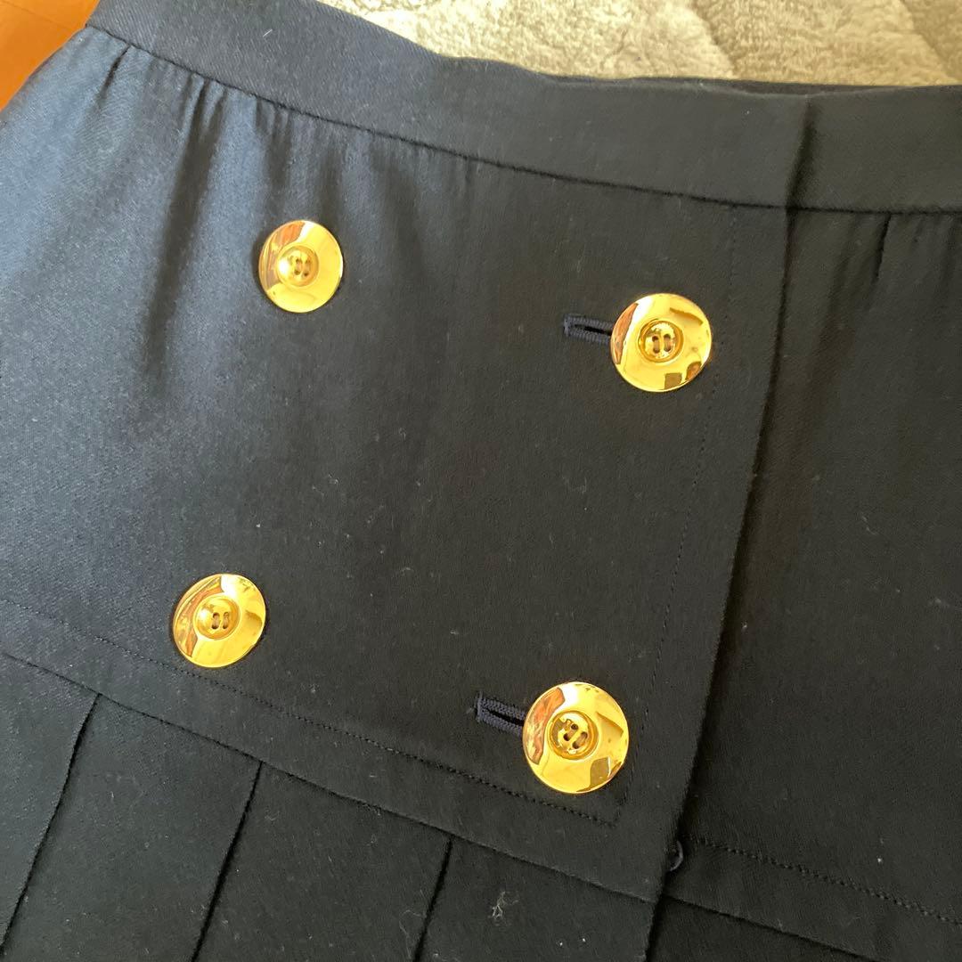 monofyさん専用ジバンシー金ボタンスカートと黒セットアップ