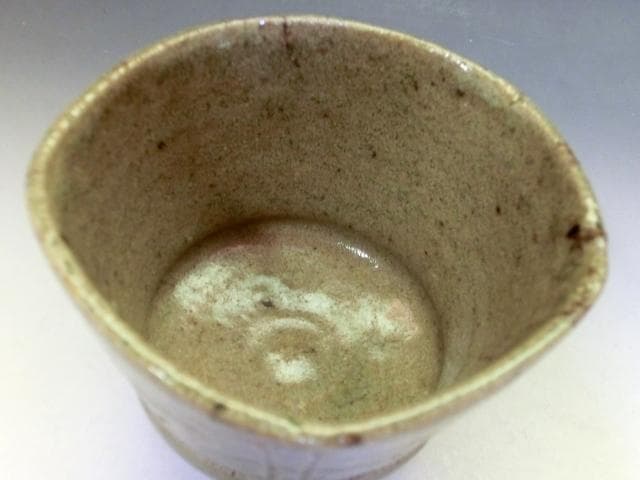 酒盃■唐草紋 かなり古い酒器 ぐい呑み 湯飲み 蕎麦猪口 古美術 時代物 骨董■