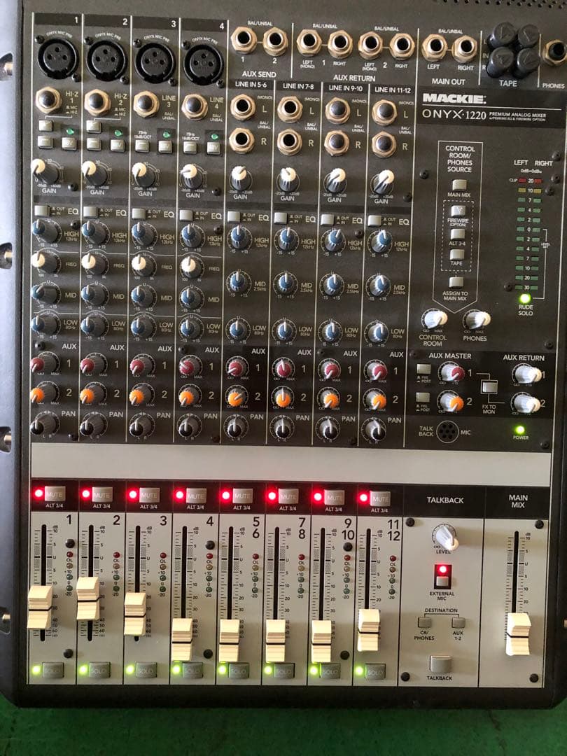 ジャンクMACKIE ONYX 1220 マッキー ミキサー 音響機材 アナログ