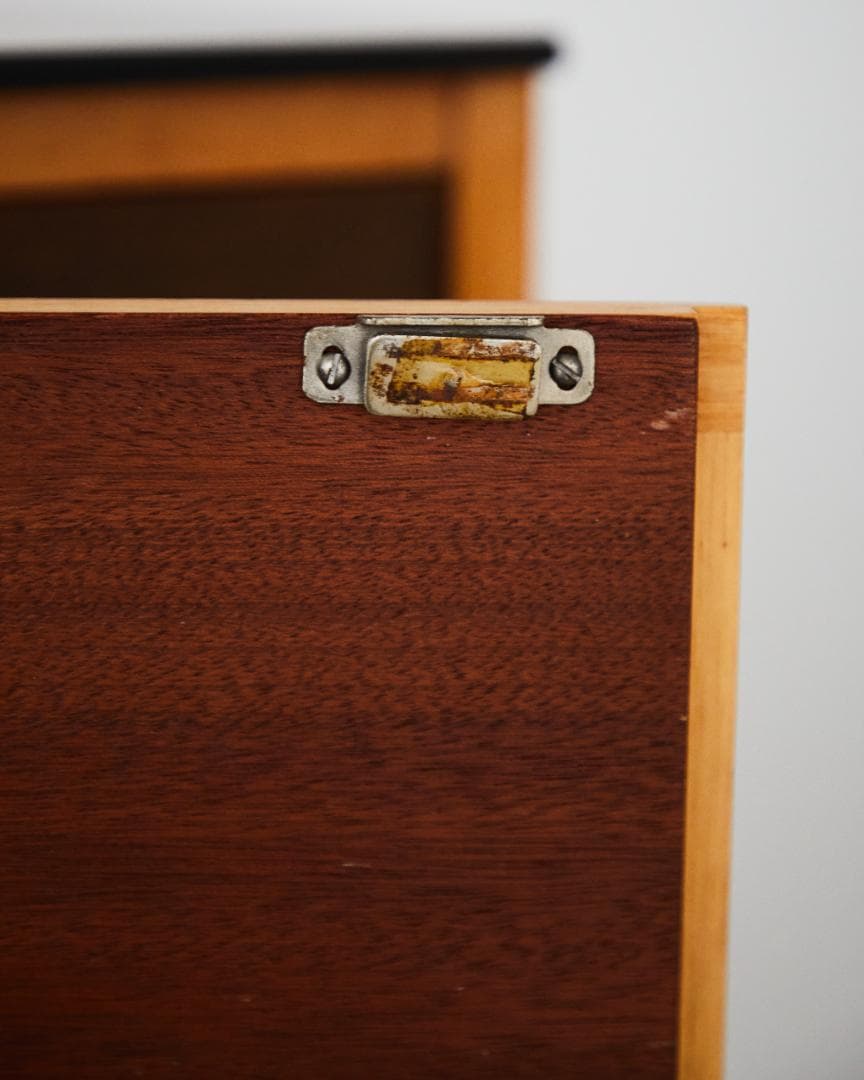 AVALON ヴィンテージ サイドボード